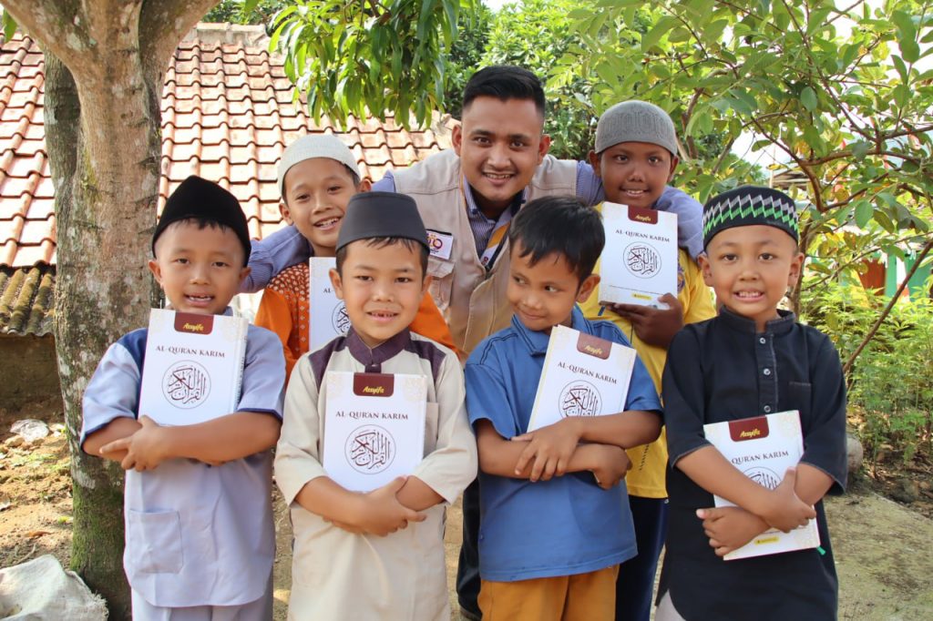 Pengertian Wakaf dalam Islam: Konsep, Jenis, dan Dasar Hukumnya